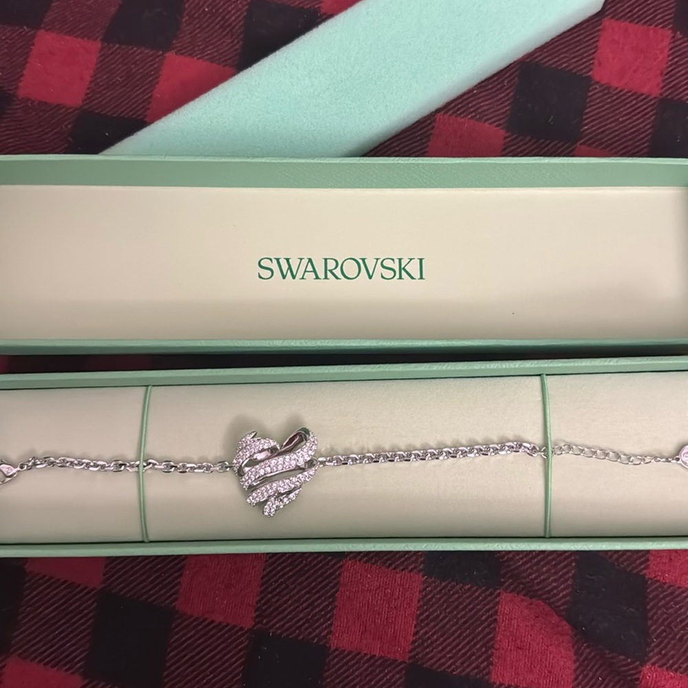 SWAROVSKI BRACELET S HEART CRYSTAL/RHODIUM